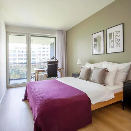 Blueground 7 Furnished With Balcony Prg-1 * פראג