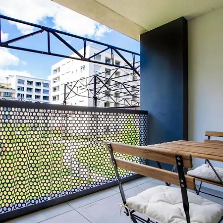 דירה Blueground 7 Furnished With Balcony Prg-1